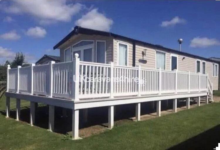 Pet Friendly Caravan for hire on Devon Cliffs