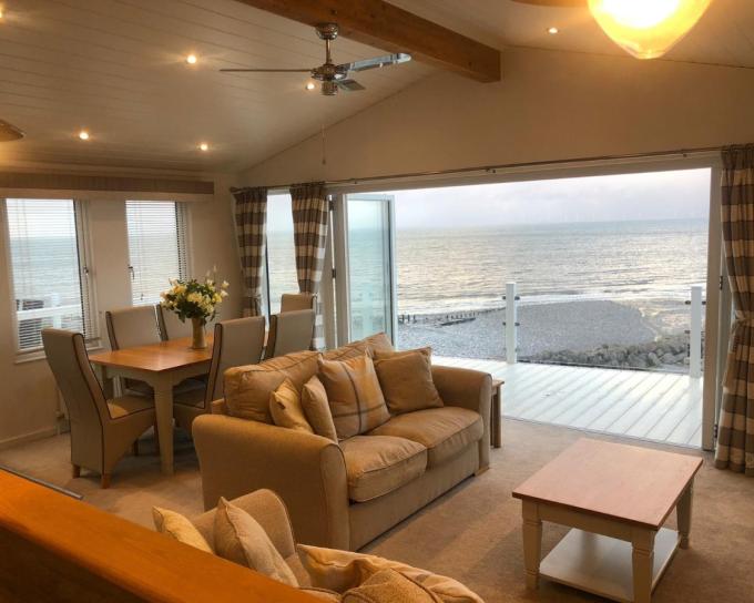 The Beach Caravan Park 10473