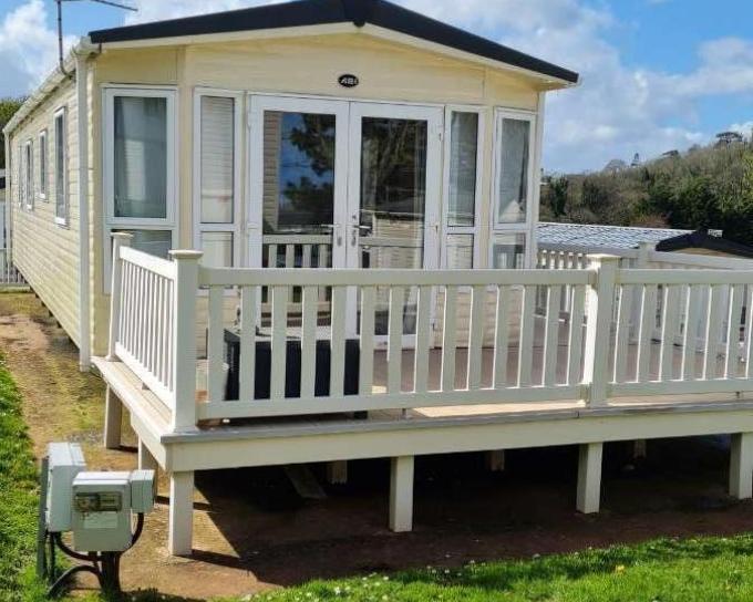 Hoburne Devon Bay 19911