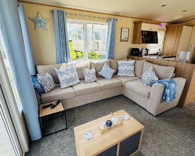  Thornwick Bay Holiday Village 20166