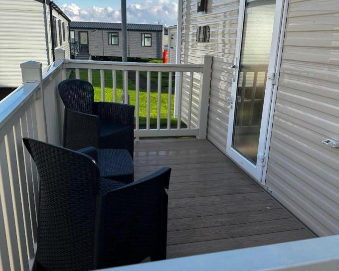 Cayton Bay Caravan Park 21125