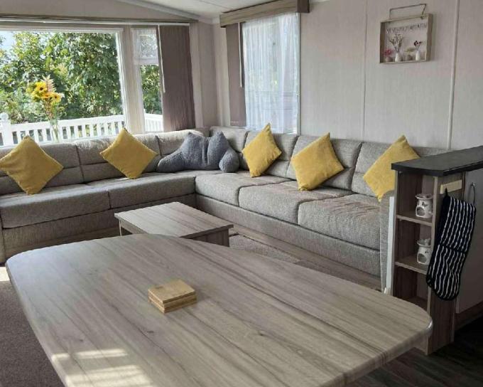 Looe Bay Holiday Park 22339