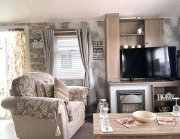 East of England Herons Mead Caravan Park 15736