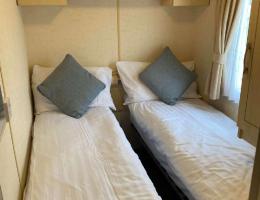 Yorkshire Sand Le Mere Holiday Village 17730
