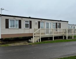 East of England Coastfield Holiday Village 4569