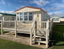 East of England Coastfields Holiday Village 8129